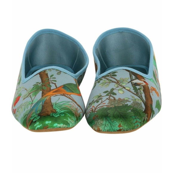 Gucci Silk Printed Slippers - Picture 1 of 4